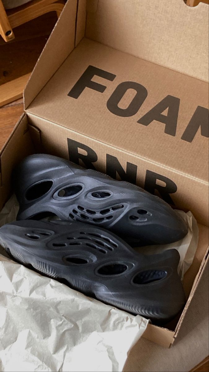 Yeezy Foam RNR