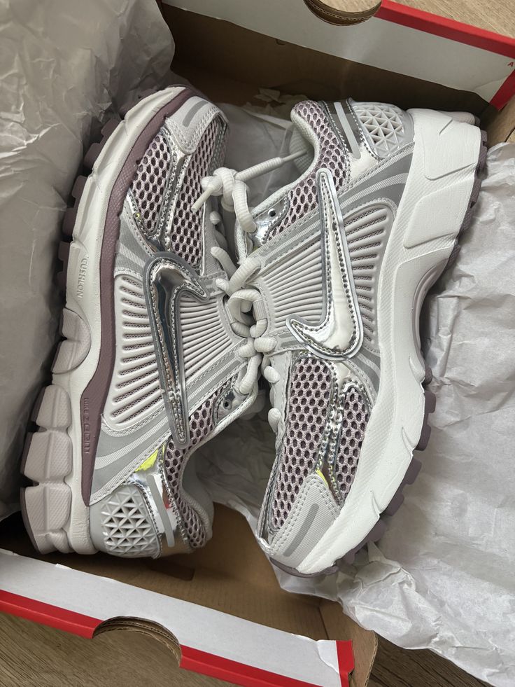 Nike Zoom Vomero 5