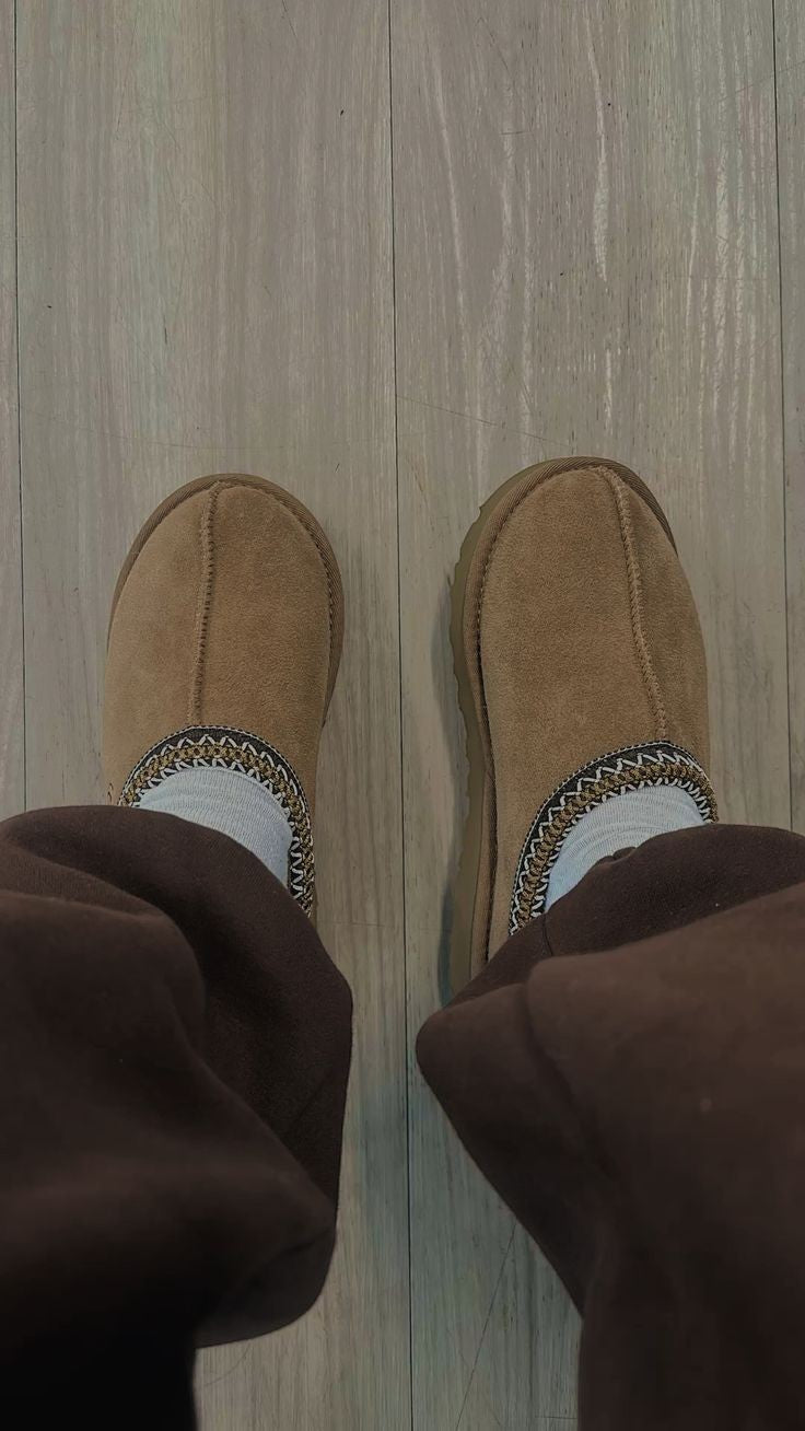 UGG Tasman Slipper Chestnut