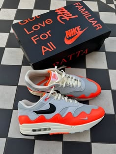 Nike Air Max 1 Patta Waves Hyper Crimson Pure Platinum