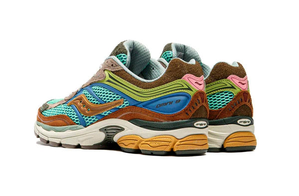 Saucony ProGrid Omni 9 Sneaker Politics Sportsman's Paradise - 3