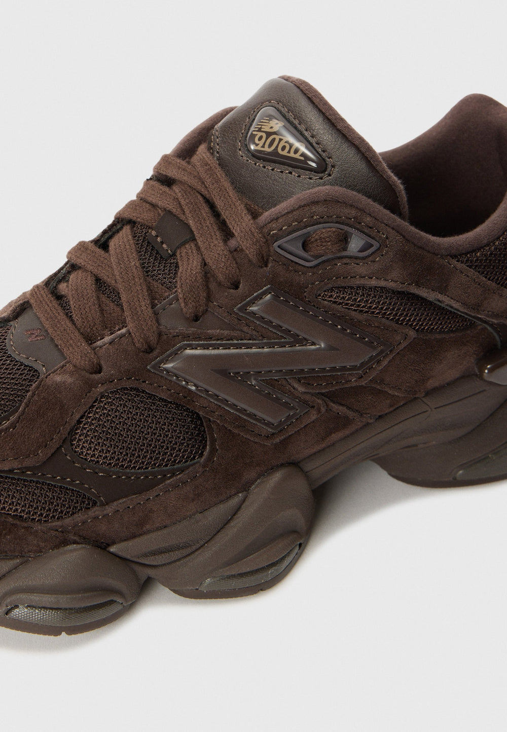 New Balance 9060 Chocolate