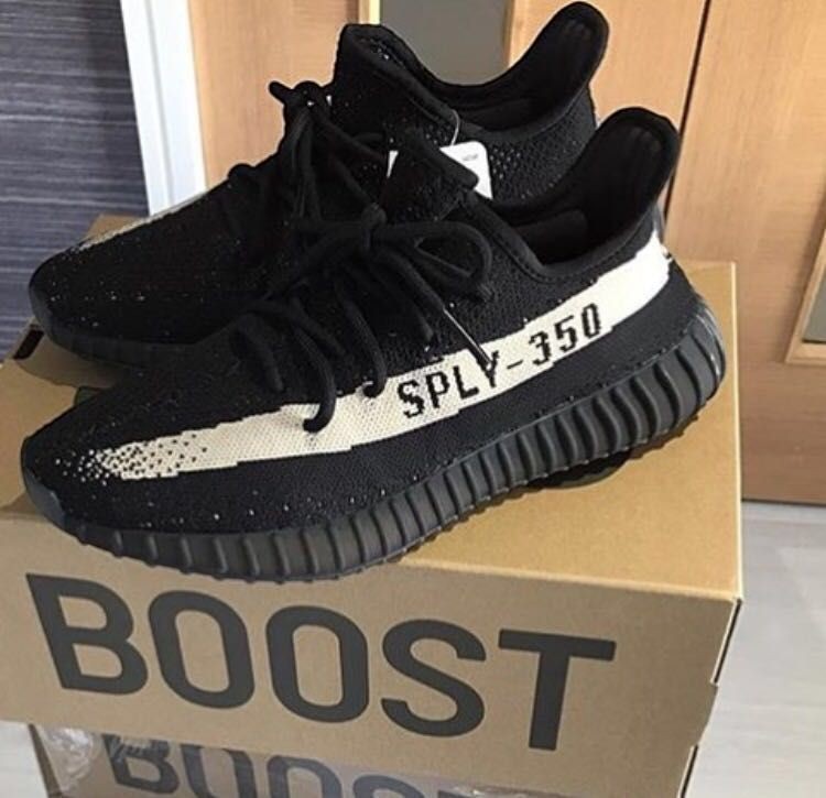 Adidas Yeezy Boost 350 V2 Oreo - 2