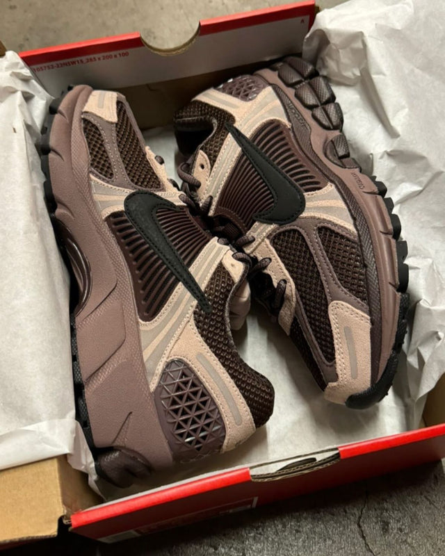 Nike Zoom Vomero 5 Plum Eclipse