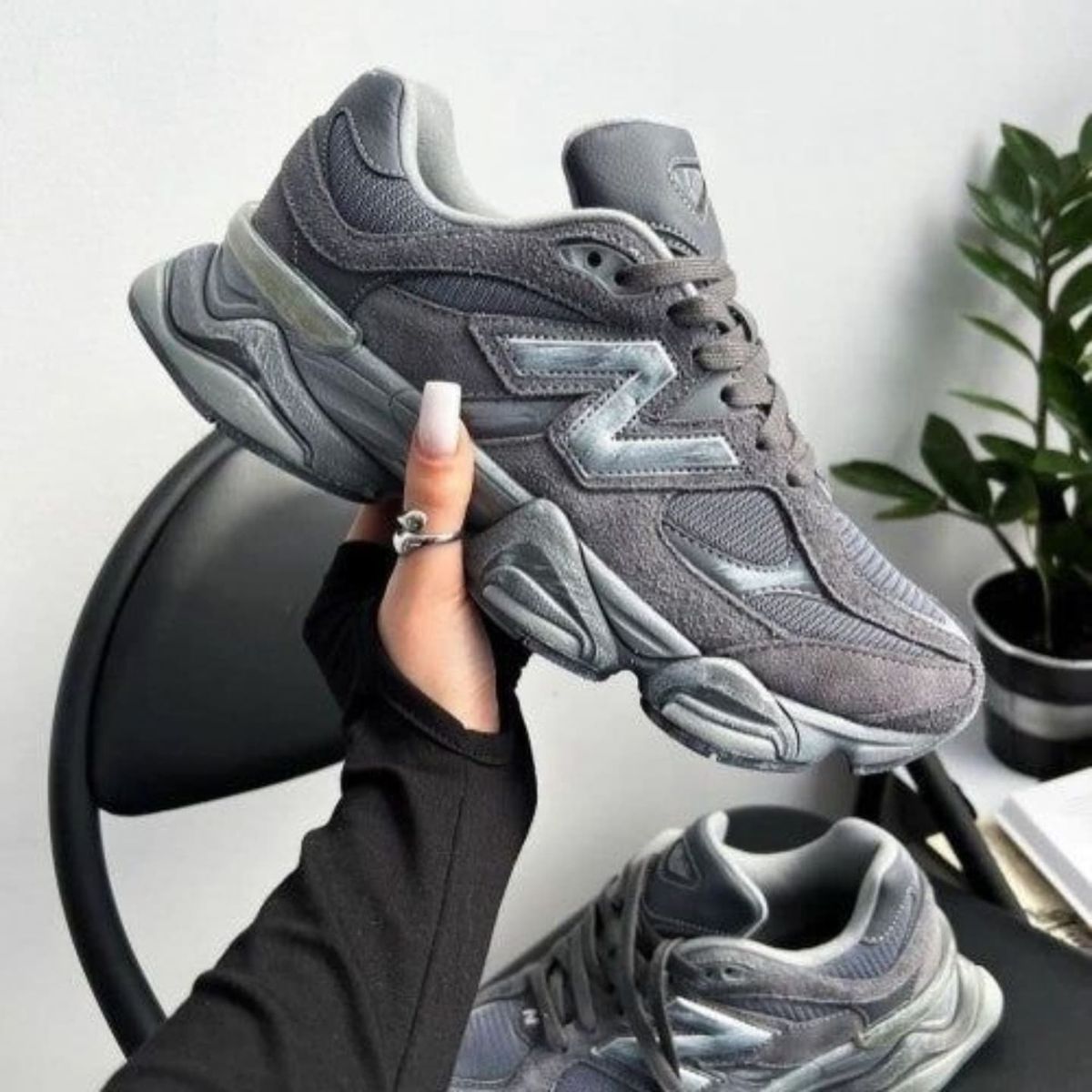 New Balance 9060 Magnet - 4