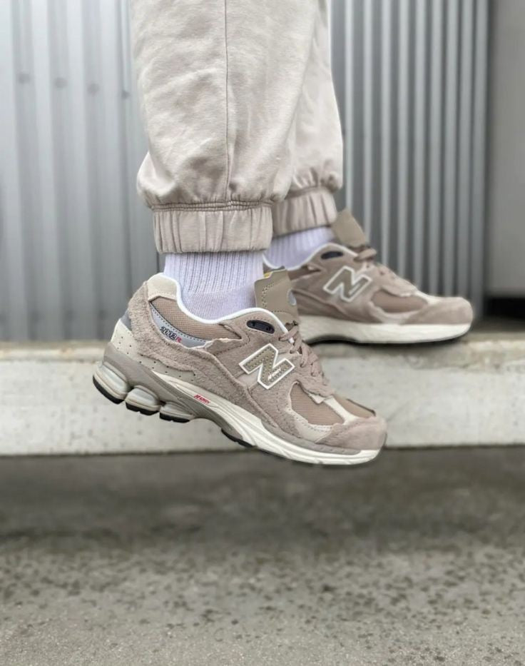 New Balance 2002R Protection Pack Driftwood