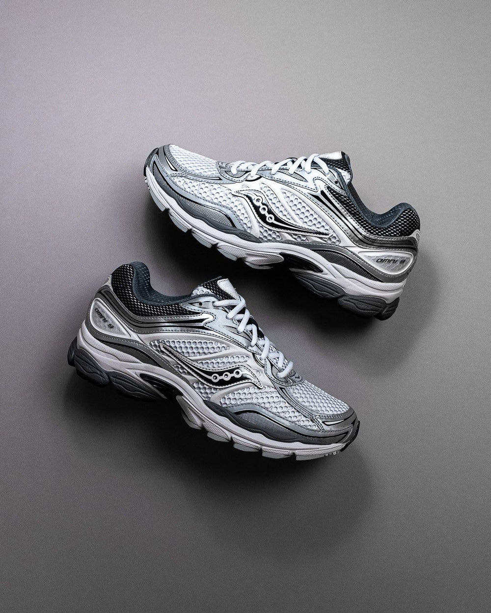 Saucony ProGrid Omni 9 Grey Silver Black