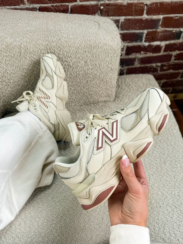 New Balance 9060 Bone Sparrow - 2