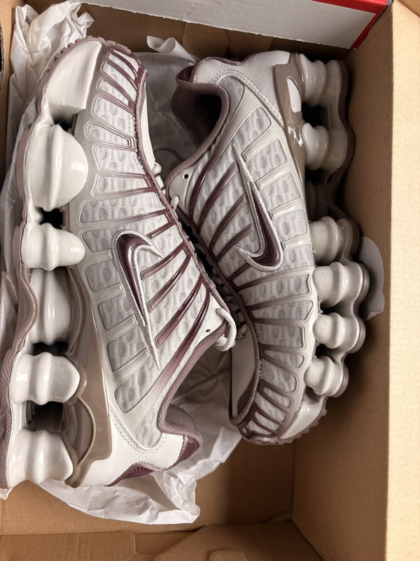 Nike Shox TL Light Bone Burgundy Crush