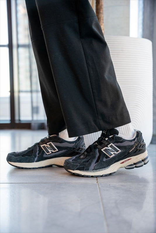 New Balance 1906D Protection Pack Black