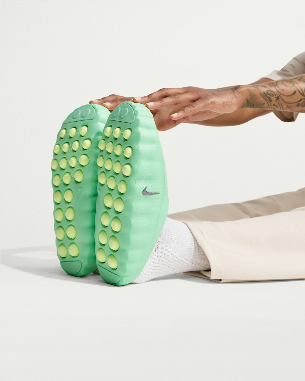 Nike Mind 001 Slide Cucumber Calm