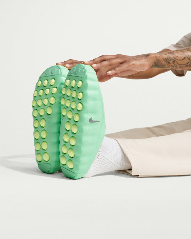 Nike Mind 001 Slide Cucumber Calm