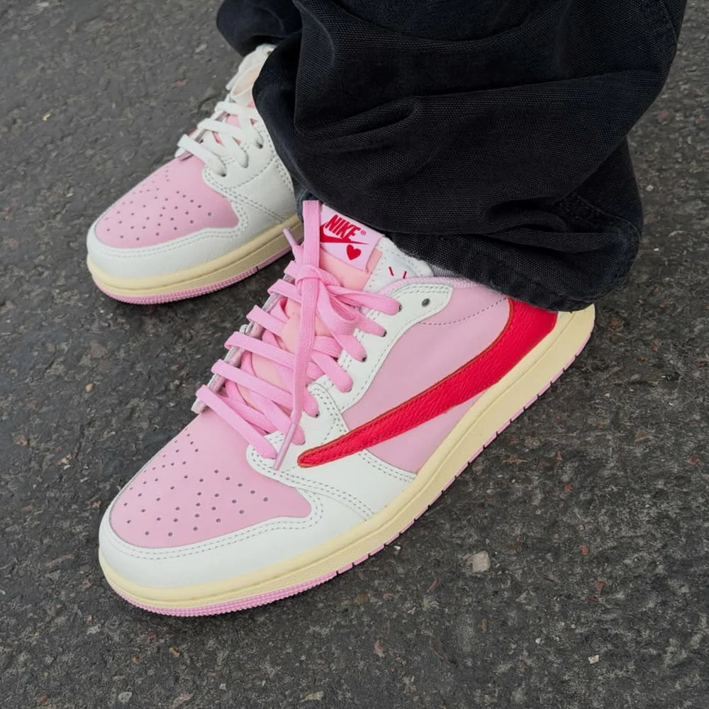 Jordan 1 Retro Low OG SP Travis Scott Sail Tropical Pink