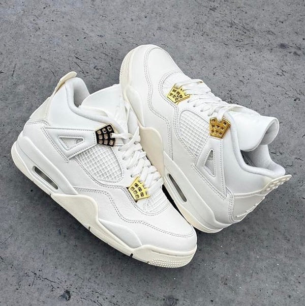 Jordan 4 Retro Metallic Gold - 2