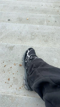 ASICS Gel NYC Graphitgrau Schwarz