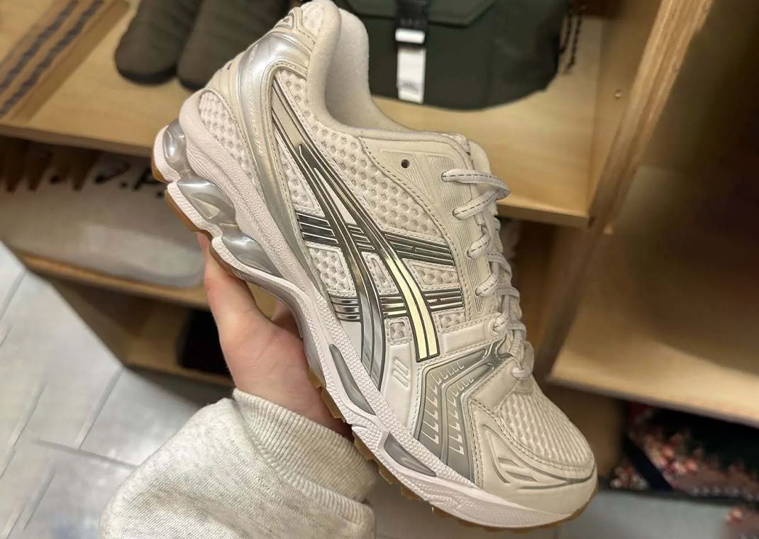 ASICS Gel-Kayano 14 A.P.C. White Pure Silver - 1203A727-100