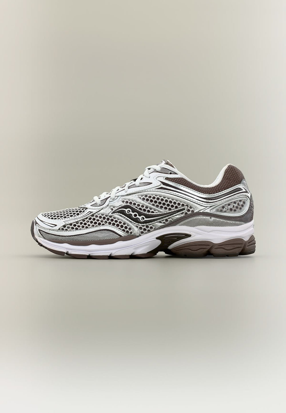 Saucony ProGrid Omni 9 OG White Brown