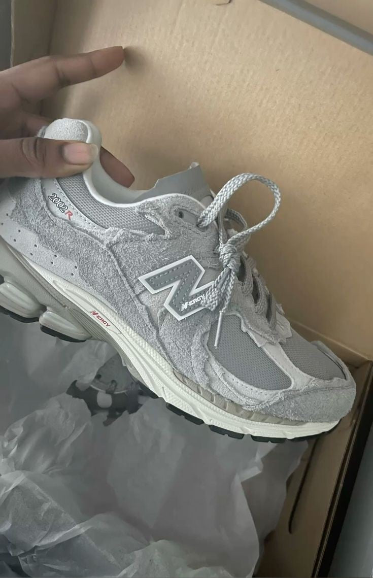 New Balance 2002R Protection Pack Grey - 2