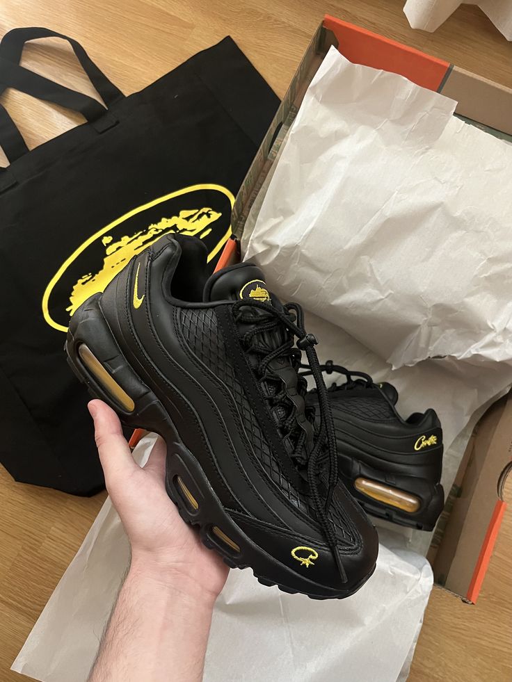 Nike Air Max 95 Corteiz Honey Black - 2