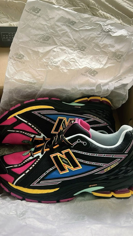 New Balance 1906R Neon Nights