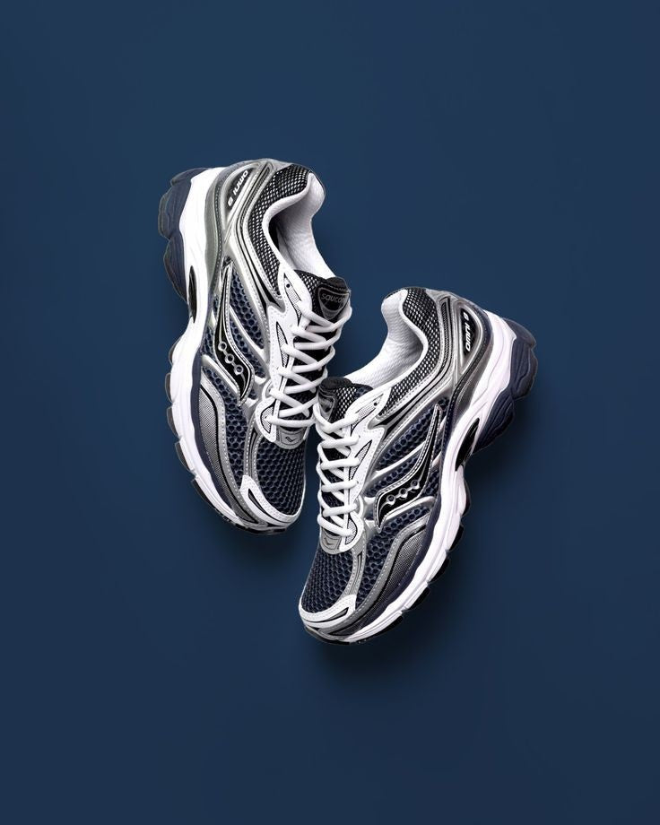Saucony ProGrid Omni 9 Deep Navy - 2