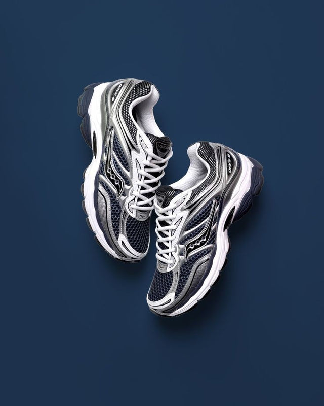 Saucony ProGrid Omni 9 Deep Navy