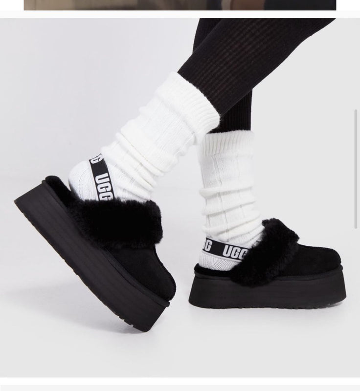 UGG Funkette Slipper Black