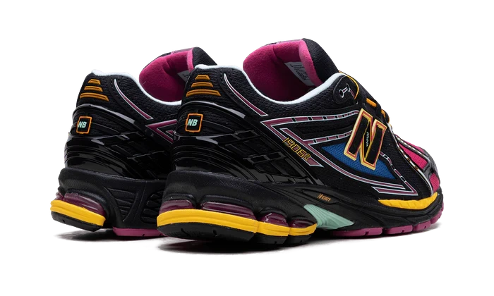 New Balance 1906R Neon Nights