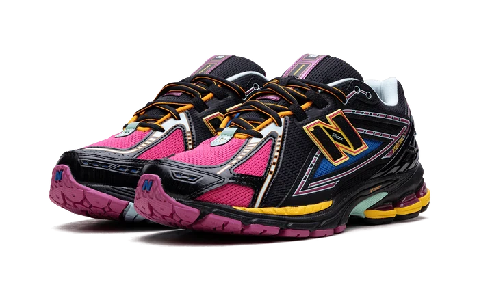 New Balance 1906R Neon Nights