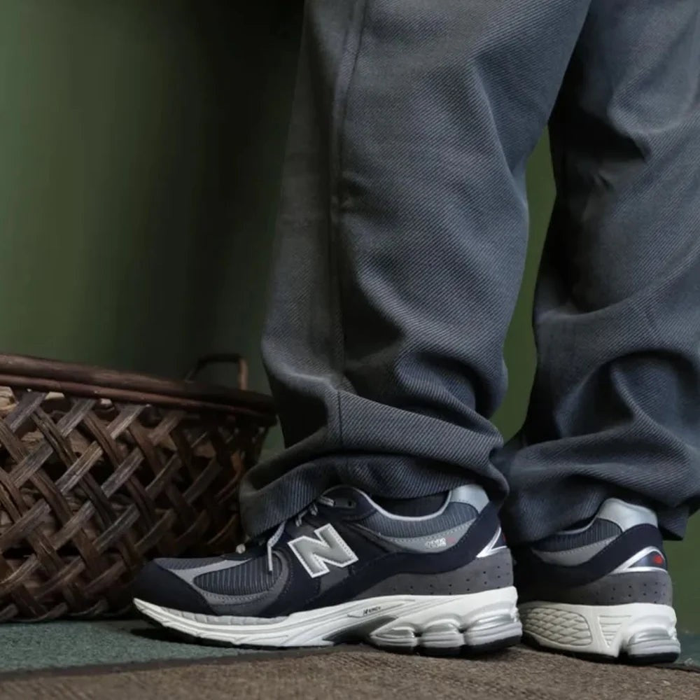 New Balance 2002R Eclipse Raincloud - 2