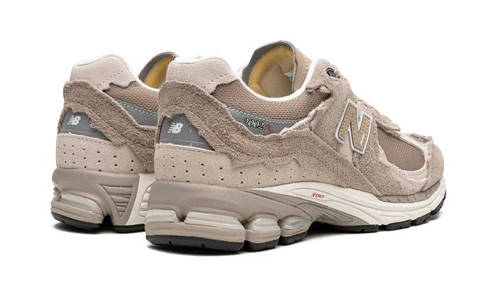 New Balance 2002R Protection Pack Driftwood - 4