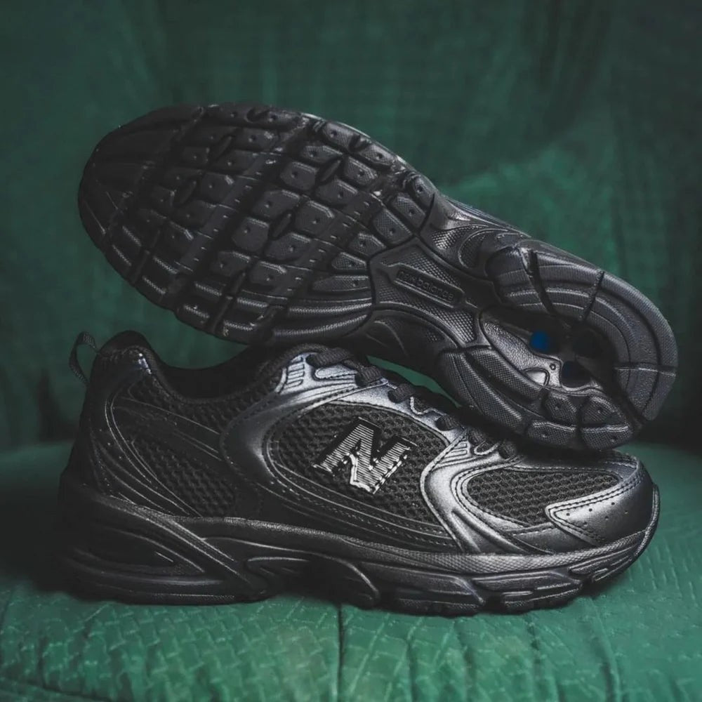New Balance 530 Triple Black - 2