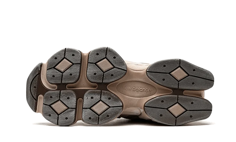New Balance 9060 Mushroom Brown