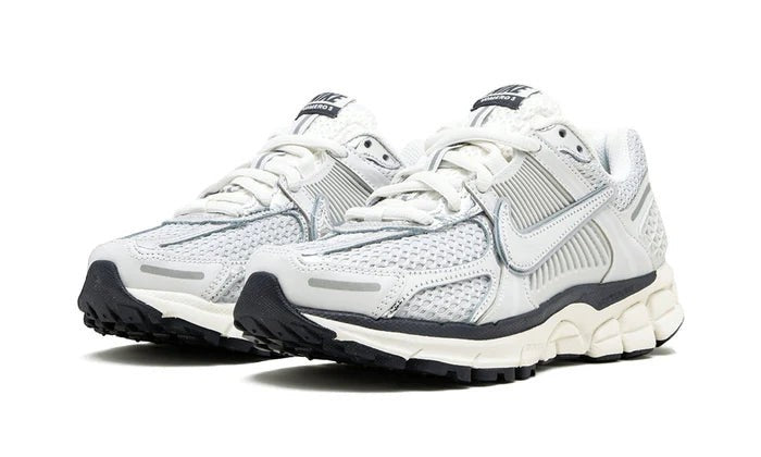 Nike Zoom Vomero 5 Photon Dust - 3