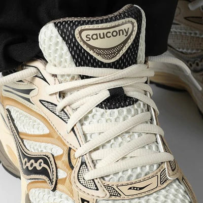 Saucony ProGrid Omni 9 Gold - 4